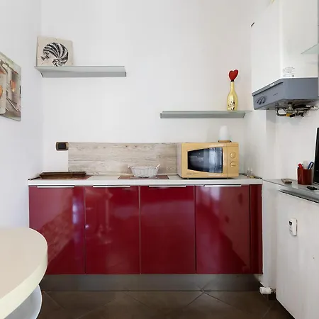 Shefa 8 Pietra Ligure